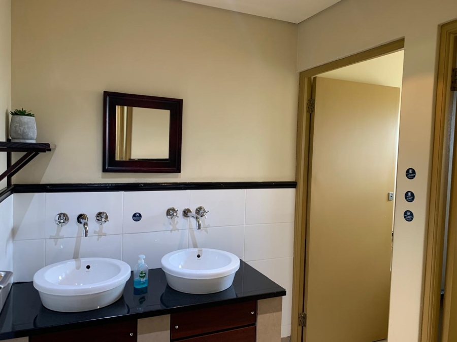 To Let Commercial Property for Rent in Ndabeni Western Cape